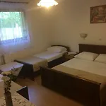 Toni I Kristina Apartamento