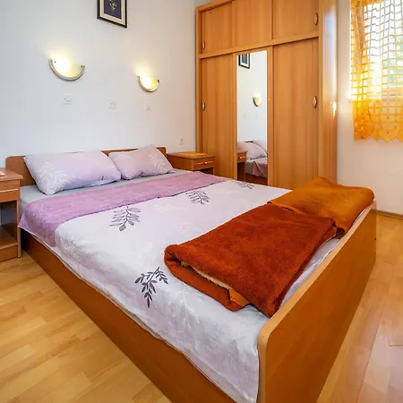 Apartamento Toni I Kristina Baška