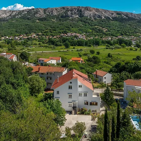 Toni I Kristina * Baška