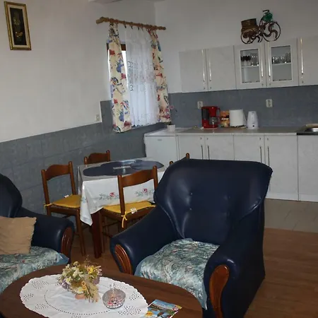 Toni I Kristina * Baška