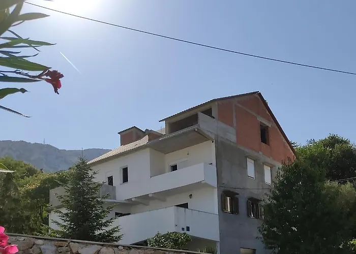 Toni I Kristina Apartmán Baška